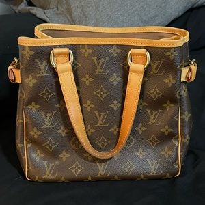 Louis Vuitton small purse